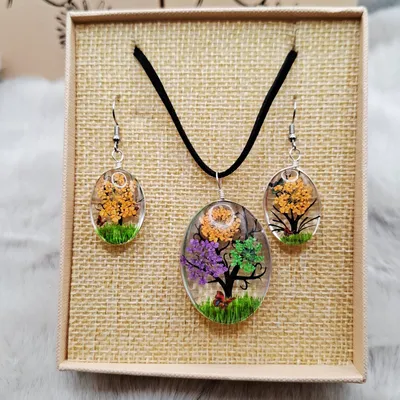 Parure bijoux fleurs pressées arbre de vie bohème tendance (collier + boucles)